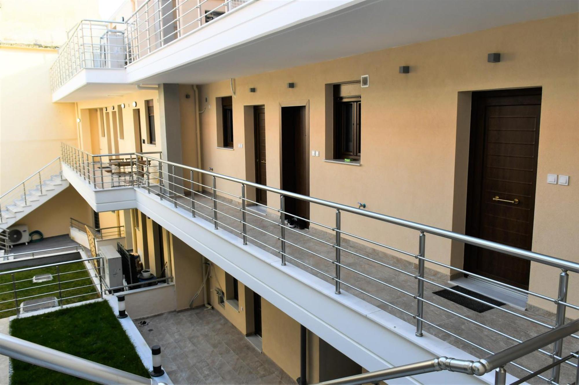 Comfy And Stylish Apt2 Ioannina Ngoại thất bức ảnh