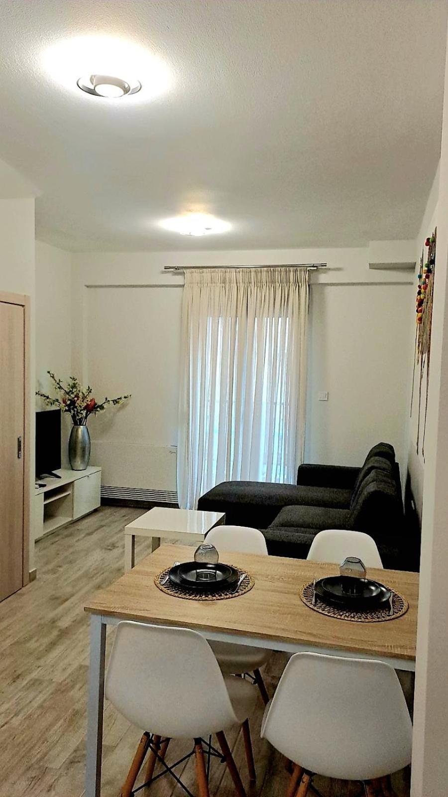 Comfy And Stylish Apt2 Ioannina Ngoại thất bức ảnh